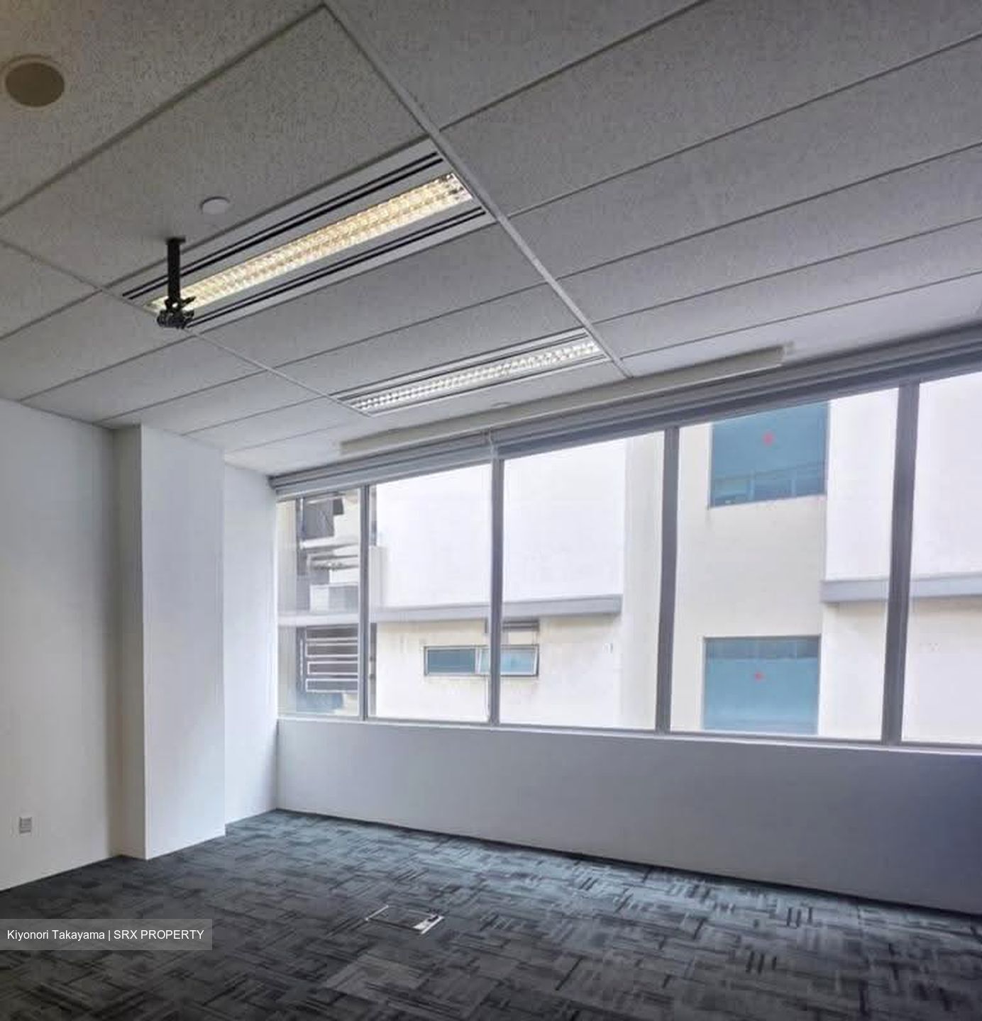 MYP Plaza (D1), Office #638104751